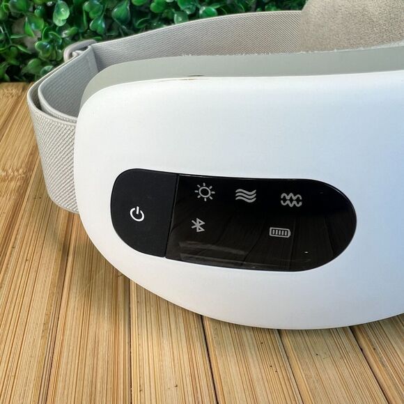 BLASS Beauty Smart Eye Massager Stress Anxiety Migraine Relief Gift Rtl $170 - Picture 3 of 8